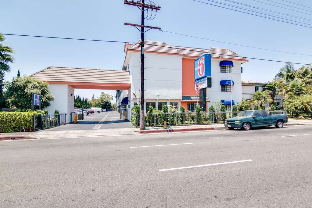 Motel 6 Van Nuys Burbank Exterior photo
