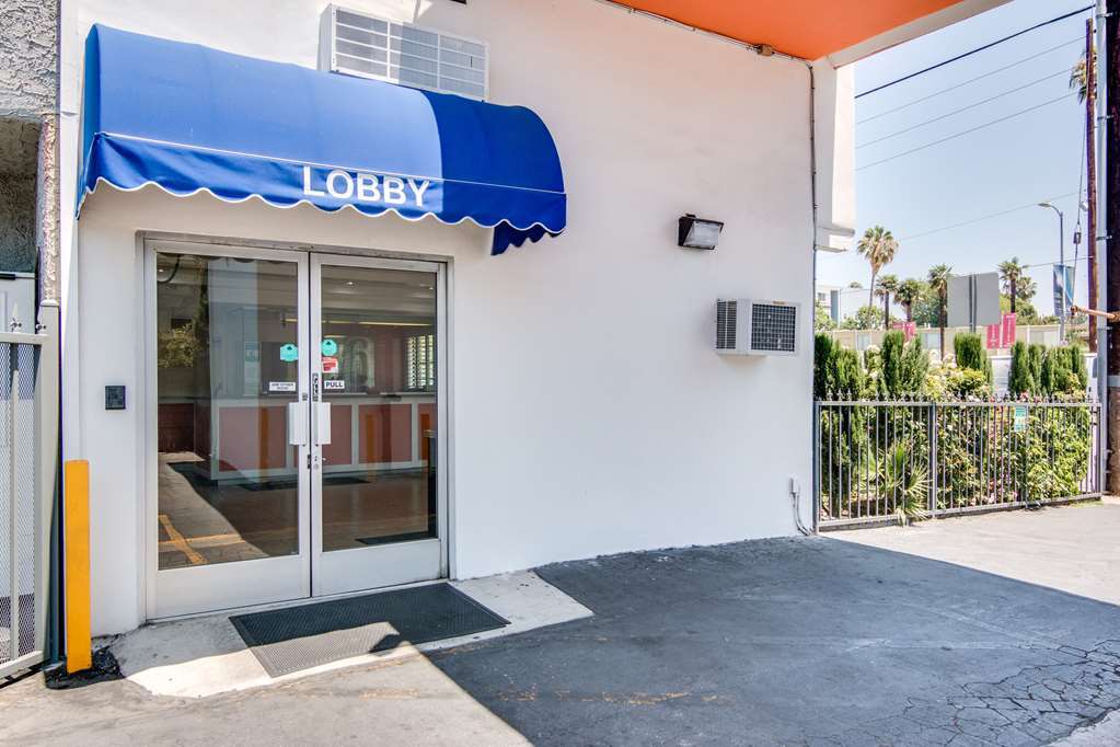 Motel 6 Van Nuys Burbank Exterior photo